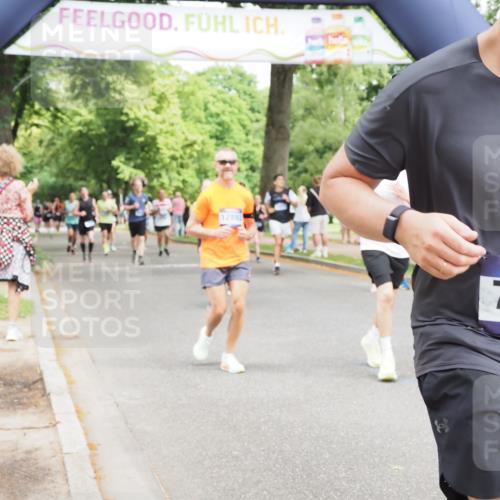 29.06.2025 - hella hamburg halbmarathon MichiJ http://msf.ph/oto/8283429 29.06.2025 10:58:22 Zwischen KM18-KM19 1245, 1981, 2721, 4583, 7014, 7017, 7195, 7277, 7278, 7279, 8275, 9917, 10589, 12456, 12893, 13242, 13683, 13835, 14413, 16020, 16241, 16491 meine-sportfotos.de