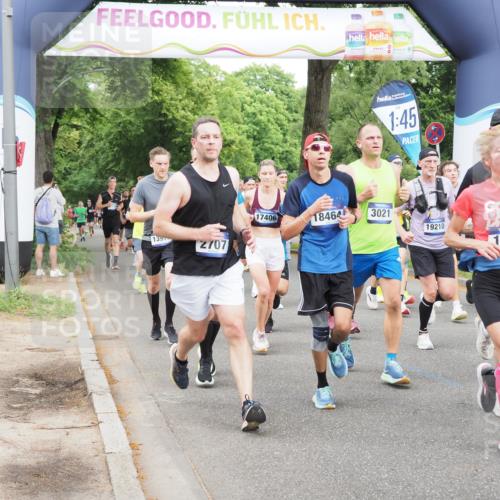 29.06.2025 - hella hamburg halbmarathon MichiJ http://msf.ph/oto/8283465 29.06.2025 10:32:26 Zwischen KM18-KM19 1220, 1415, 1697, 2707, 3004, 3021, 4310, 4981, 4999, 5476, 5624, 7005, 7191, 7322, 8722, 8871, 9374, 9444, 9931, 10193, 10246, 11648, 12657, 12711, 12966, 13807, 13975, 15280, 15535, 16549, 17376, 17729, 17977, 18107, 18437, 18464, 18691, 18765, 19206, 19210 meine-sportfotos.de