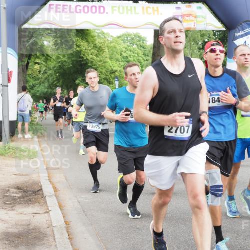 29.06.2025 - hella hamburg halbmarathon MichiJ http://msf.ph/oto/8283496 29.06.2025 10:32:27 Zwischen KM18-KM19 1220, 1697, 2365, 2707, 3004, 3021, 4310, 4981, 4999, 5231, 5476, 5624, 6991, 7005, 7191, 7322, 8722, 8871, 9374, 9444, 9633, 9931, 10193, 10246, 11648, 12657, 12711, 13807, 13975, 15280, 15535, 16549, 17376, 17406, 17729, 17977, 18107, 18437, 18464, 18691, 18765, 19206, 19210 meine-sportfotos.de