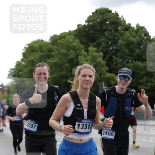 29.06.2025 - hella hamburg halbmarathon Jannik Wohlers http://msf.ph/oto/8283652 29.06.2025 10:35:24 Lombardsbrücke 1108, 1336, 1730, 2352, 2425, 2811, 2827, 3243, 3598, 3990, 4413, 4798, 4902, 5147, 6021, 6845, 6867, 7304, 7382, 8333, 8947, 9432, 9744, 9803, 9806, 9819, 10047, 10119, 10567, 10652, 11198, 11979, 12026, 12097, 12408, 12430, 12869, 13240, 13318, 13505, 13899, 14402, 14684, 15032, 15281, 15827, 15830, 16487, 17289, 17817, 17868, 17996, 18524, 18541, 18570, 18688 meine-sportfotos.de