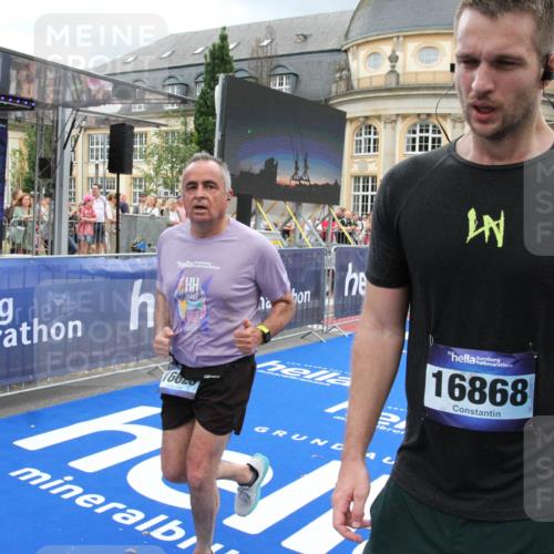 29.06.2025 - hella hamburg halbmarathon Michael Strokosch http://msf.ph/oto/8283700 29.06.2025 10:54:59 Ziel 1327, 1506, 3652, 4616, 5020, 6433, 6994, 8514, 8698, 10266, 13988, 14638, 14660, 14845, 15156, 16047, 16623, 16868, 17261, 18181, 18325 meine-sportfotos.de