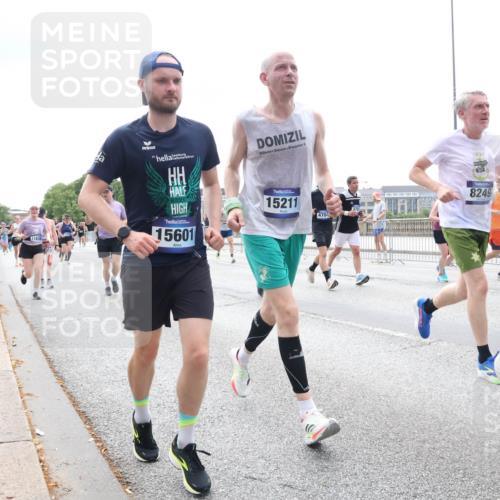 29.06.2025 - hella hamburg halbmarathon Lena Gebhardt http://msf.ph/oto/8283737 29.06.2025 10:35:29 Lombardsbrücke 15601, 6, 15211, 4704, 8249, 1284, 1336, 1497, 1717, 1730, 1786, 1821, 1849, 2001, 2198, 2376, 2425, 2751, 2787, 3243, 3409, 3828, 3958, 4333, 4564, 4703, 4704, 4902, 4965, 5027, 5147, 5240, 5531, 5793, 6029, 6189, 6365, 6381, 6471, 6746, 6803, 6859, 6867, 7267, 7382, 7927, 8249, 8296, 8567, 9342, 9470, 9803, 9806, 9819, 10358, 10393, 10531, 10565, 10652, 11233, 11320, 11359, 11565, 11838, 11839, 11886, 12026, 12062, 12326, 12408 meine-sportfotos.de