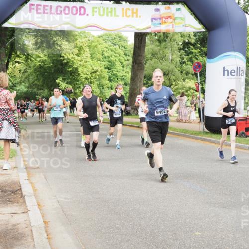 29.06.2025 - hella hamburg halbmarathon MichiJ http://msf.ph/oto/8283921 29.06.2025 10:58:27 Zwischen KM18-KM19 1245, 2309, 2427, 2721, 5069, 7195, 9019, 9492, 9951, 9958, 10589, 11598, 12893, 13242, 13673, 13674, 16020, 16491 meine-sportfotos.de