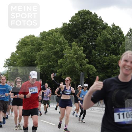 29.06.2025 - hella hamburg halbmarathon Jannik Wohlers http://msf.ph/oto/8283941 29.06.2025 10:35:27 Lombardsbrücke 1036, 1108, 1183, 1336, 1730, 2352, 2425, 2811, 2827, 3243, 3401, 3598, 3990, 4413, 4798, 4902, 6021, 6845, 7304, 8333, 8947, 9432, 9744, 9803, 9806, 9819, 10047, 10119, 10567, 11187, 11198, 11979, 12097, 12342, 12408, 12430, 12869, 13318, 13492, 13899, 14402, 14684, 15281, 15612, 15827, 15830, 16487, 16570, 16571, 17289, 17635, 17817, 17996, 18524, 18541, 18570, 18688 meine-sportfotos.de