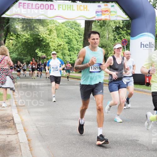 29.06.2025 - hella hamburg halbmarathon MichiJ http://msf.ph/oto/8284158 29.06.2025 10:58:30 Zwischen KM18-KM19 1245, 1524, 2309, 2427, 3650, 5069, 9019, 9492, 9951, 9958, 11598, 12572, 13215, 13673, 13674, 16491 meine-sportfotos.de