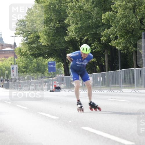 29.06.2025 - hella hamburg halbmarathon Jannik Wohlers http://msf.ph/oto/8284181 29.06.2025 08:53:13 Lombardsbrücke  meine-sportfotos.de