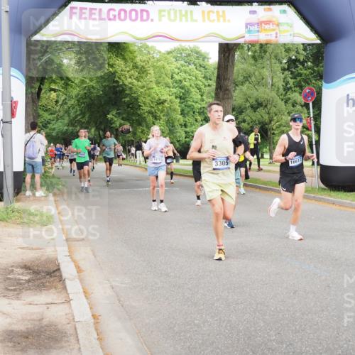 29.06.2025 - hella hamburg halbmarathon MichiJ http://msf.ph/oto/8284182 29.06.2025 10:32:33 Zwischen KM18-KM19 1220, 1468, 1782, 1941, 2365, 2402, 2707, 2816, 5231, 5624, 6991, 7322, 8871, 9444, 9633, 12657, 13421, 13975, 14703, 15225, 15280, 16617, 16720, 16893, 17097, 17120, 17406, 17729, 17977, 18107, 18437, 18464, 18560, 19207, 19210 meine-sportfotos.de