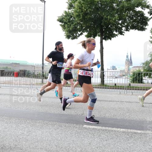 29.06.2025 - hella hamburg halbmarathon Lena Gebhardt http://msf.ph/oto/8284266 29.06.2025 10:35:31 Lombardsbrücke 71, 18269, 4704, 1108, 1284, 1336, 1497, 1717, 1730, 1786, 1821, 1849, 2001, 2198, 2376, 2425, 2751, 2787, 2811, 3243, 3409, 3828, 3958, 4333, 4564, 4703, 4704, 4902, 4965, 5027, 5147, 5240, 5531, 5793, 6021, 6029, 6189, 6365, 6381, 6471, 6746, 6803, 6859, 6867, 7267, 7304, 7382, 7927, 8249, 8296, 8333, 8567, 9342, 9470, 9803, 9806, 9819, 10393, 10531, 10565, 10652, 11233, 11320, 11359, 11565, 11838, 11839, 11886, 12026, 12062, 12326, 12408 meine-sportfotos.de