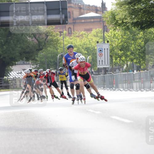 29.06.2025 - hella hamburg halbmarathon Jannik Wohlers http://msf.ph/oto/8284273 29.06.2025 08:53:18 Lombardsbrücke  meine-sportfotos.de