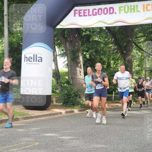 29.06.2025 - hella hamburg halbmarathon KatJ http://msf.ph/oto/8284293 29.06.2025 10:41:12 Zwischen KM18-KM19 1422, 1442, 2518, 3059, 3096, 3819, 6294, 6374, 6629 meine-sportfotos.de