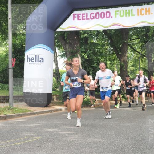 29.06.2025 - hella hamburg halbmarathon KatJ http://msf.ph/oto/8284376 29.06.2025 10:41:13 Zwischen KM18-KM19 1422, 1442, 2518, 3059, 6294, 6374, 6629 meine-sportfotos.de