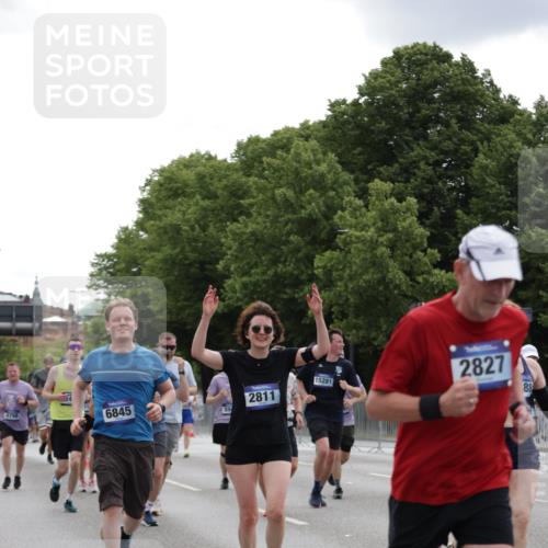 29.06.2025 - hella hamburg halbmarathon Jannik Wohlers http://msf.ph/oto/8284378 29.06.2025 10:35:28 Lombardsbrücke 1036, 1108, 1183, 1336, 1730, 2352, 2425, 2520, 2811, 2827, 3243, 3401, 3598, 3990, 4413, 4798, 4902, 6021, 6845, 7304, 8333, 8947, 9432, 9744, 9819, 10047, 10119, 10567, 11187, 11198, 11979, 12097, 12342, 12408, 12430, 12869, 13318, 13492, 13899, 14189, 14402, 14955, 15281, 15612, 15827, 15830, 16487, 16570, 16571, 17635, 17817, 17996, 18524, 18541, 18570, 18688 meine-sportfotos.de