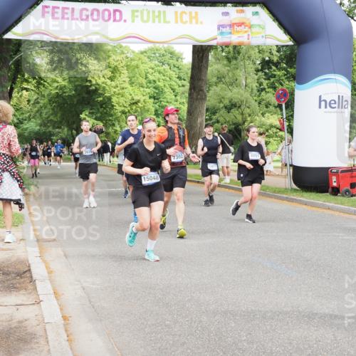 29.06.2025 - hella hamburg halbmarathon MichiJ http://msf.ph/oto/8284405 29.06.2025 10:58:37 Zwischen KM18-KM19 2046, 7302, 7873, 8051, 9113, 9657, 12417, 15048, 17942 meine-sportfotos.de