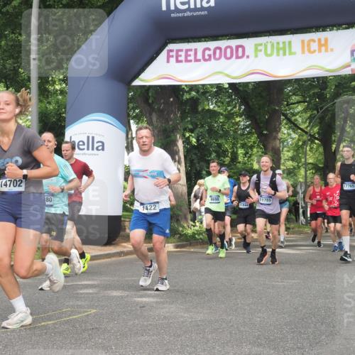29.06.2025 - hella hamburg halbmarathon KatJ http://msf.ph/oto/8284449 29.06.2025 10:41:14 Zwischen KM18-KM19 1422, 1442, 3059, 4587, 6294, 6374, 6629 meine-sportfotos.de