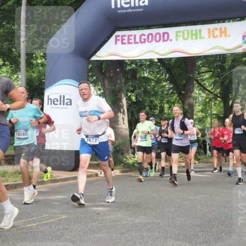 29.06.2025 - hella hamburg halbmarathon KatJ http://msf.ph/oto/8284473 29.06.2025 10:41:14 Zwischen KM18-KM19 1422, 1442, 3059, 4587, 6294, 6374, 6629 meine-sportfotos.de