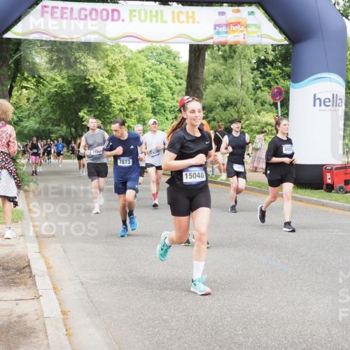 29.06.2025 - hella hamburg halbmarathon MichiJ http://msf.ph/oto/8284518 29.06.2025 10:58:37 Zwischen KM18-KM19 2046, 7302, 7873, 8051, 9113, 9657, 12417, 15048, 17942 meine-sportfotos.de