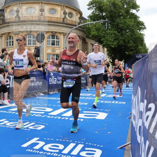29.06.2025 - hella hamburg halbmarathon Strokosch-Dieckow http://msf.ph/oto/8284658 29.06.2025 10:47:28 Ziel 51, 1012, 1070, 1320, 1592, 1696, 2274, 2284, 2839, 2869, 2953, 3304, 5532, 5650, 5889, 6009, 8023, 8234, 8693, 8852, 8927, 9305, 10423, 10969, 11021, 11077, 11491, 12870, 13223, 13303, 14619, 15350, 15451, 15479, 15923, 16089, 16819, 17846, 17905, 18104, 18758, 18974, 19181 meine-sportfotos.de