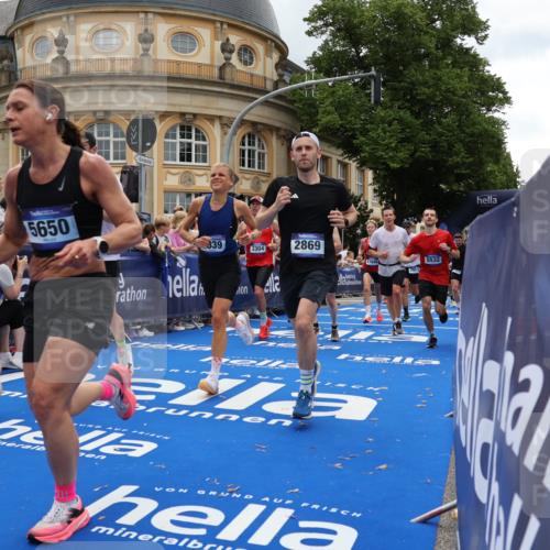 29.06.2025 - hella hamburg halbmarathon Strokosch-Dieckow http://msf.ph/oto/8284751 29.06.2025 10:47:29 Ziel 51, 1012, 1070, 1320, 1592, 1696, 2274, 2284, 2839, 2869, 2953, 3304, 5532, 5650, 5889, 6009, 8023, 8234, 8693, 8852, 8927, 9305, 10423, 10969, 11021, 11077, 11491, 12870, 13223, 13303, 14618, 14619, 15350, 15451, 15479, 15923, 16819, 17846, 17905, 18104, 18758, 18970, 18974, 19181 meine-sportfotos.de