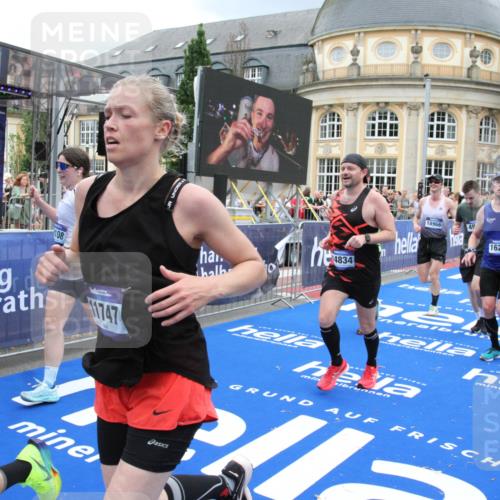 29.06.2025 - hella hamburg halbmarathon Michael Strokosch http://msf.ph/oto/8284773 29.06.2025 10:55:16 Ziel 1549, 1628, 2119, 2448, 3041, 3945, 4903, 6355, 6891, 8973, 9361, 10188, 10191, 10192, 10263, 10582, 11747, 12248, 12961, 14834, 15854, 16108, 16521, 18031, 18966 meine-sportfotos.de