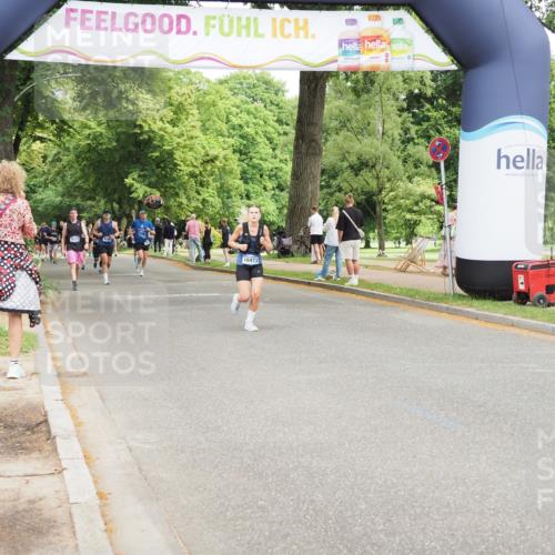 29.06.2025 - hella hamburg halbmarathon MichiJ http://msf.ph/oto/8284846 29.06.2025 10:58:42 Zwischen KM18-KM19 3939, 6742, 7302, 7873, 8051, 9113, 9657, 12417, 15048, 16473, 19248 meine-sportfotos.de