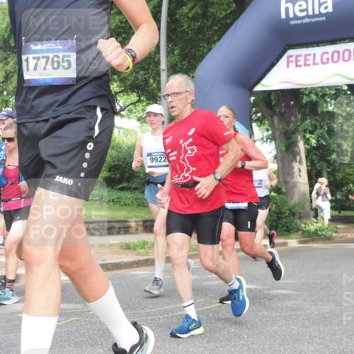 29.06.2025 - hella hamburg halbmarathon KatJ http://msf.ph/oto/8284897 29.06.2025 10:41:18 Zwischen KM18-KM19 1422, 1442, 2630, 4587, 6374, 6938, 8698 meine-sportfotos.de