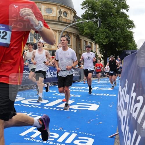 29.06.2025 - hella hamburg halbmarathon Strokosch-Dieckow http://msf.ph/oto/8284904 29.06.2025 10:47:31 Ziel 51, 1012, 1070, 1320, 1592, 1696, 2284, 2839, 2869, 2953, 3304, 5532, 5650, 5889, 6009, 8023, 8234, 8693, 8852, 8927, 9305, 10969, 11021, 12870, 13223, 13303, 14618, 14619, 15350, 15451, 15479, 15923, 16819, 17846, 17905, 18104, 18758, 18970, 18974, 19181 meine-sportfotos.de