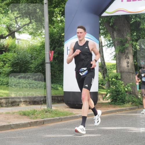 29.06.2025 - hella hamburg halbmarathon KatJ http://msf.ph/oto/8284936 29.06.2025 10:11:28 Zwischen KM18-KM19 12373, 6530 meine-sportfotos.de