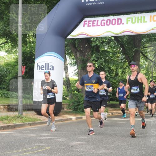 29.06.2025 - hella hamburg halbmarathon KatJ http://msf.ph/oto/8284985 29.06.2025 10:41:20 Zwischen KM18-KM19 1422, 2630, 4587, 6374, 6938, 8698 meine-sportfotos.de