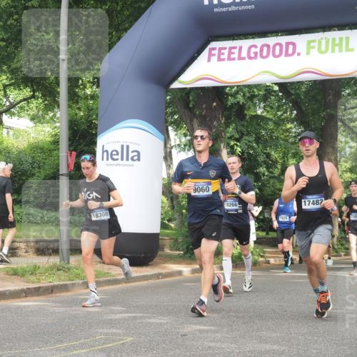29.06.2025 - hella hamburg halbmarathon KatJ http://msf.ph/oto/8285013 29.06.2025 10:41:21 Zwischen KM18-KM19 2630, 4587, 6938, 7395, 8316, 8698 meine-sportfotos.de