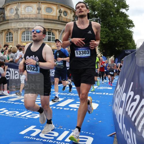 29.06.2025 - hella hamburg halbmarathon Strokosch-Dieckow http://msf.ph/oto/8285052 29.06.2025 10:47:34 Ziel 1070, 1320, 1592, 1696, 2284, 2708, 2953, 3304, 5532, 5889, 6009, 7962, 8023, 8234, 8852, 8927, 10969, 10988, 11021, 11283, 12870, 13223, 13303, 13948, 14618, 14619, 15451, 15478, 15479, 16205, 17846, 17905, 18104, 18970, 19181 meine-sportfotos.de
