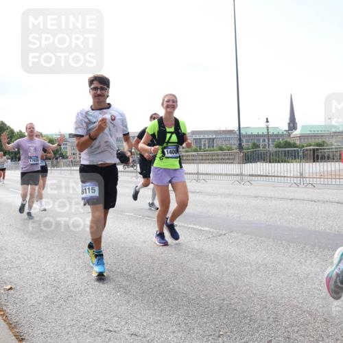 29.06.2025 - hella hamburg halbmarathon Lena Gebhardt http://msf.ph/oto/8285208 29.06.2025 10:11:45 Lombardsbrücke 1328, 1531, 1866, 1992, 3363, 3837, 4227, 5379, 5605, 7571, 8115, 8368, 8807, 8810, 9119, 9191, 9428, 10042, 10372, 10409, 10428, 11321, 11507, 11537, 11755, 11917, 12286, 12473, 13177, 13203, 13542, 13603, 13939, 13958, 14008, 14149, 14384, 15797, 15945, 16383, 17080, 17638, 17774, 17787, 17866, 18261, 18278, 18382, 18395, 19172 meine-sportfotos.de