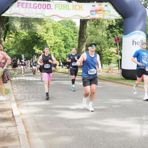 29.06.2025 - hella hamburg halbmarathon MichiJ http://msf.ph/oto/8285298 29.06.2025 10:58:49 Zwischen KM18-KM19 6518, 9560, 16473, 18320 meine-sportfotos.de