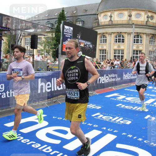 29.06.2025 - hella hamburg halbmarathon Michael Strokosch http://msf.ph/oto/8285305 29.06.2025 10:55:21 Ziel 4189, 5643, 6723, 6891, 8487, 8973, 10188, 10263, 10582, 11184, 12526, 13236, 13470, 15854, 16521, 16985, 18290, 18380, 18531 meine-sportfotos.de