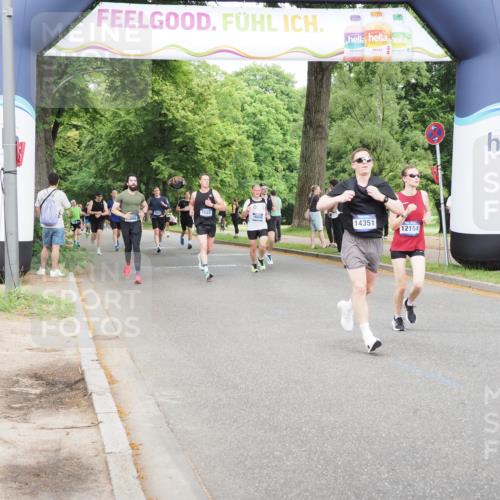 29.06.2025 - hella hamburg halbmarathon MichiJ http://msf.ph/oto/8285444 29.06.2025 10:32:51 Zwischen KM18-KM19 1391, 1520, 1902, 4691, 5648, 6575, 8218, 12154, 12159, 13996, 14351, 15334, 16316, 17912, 18539, 19116 meine-sportfotos.de