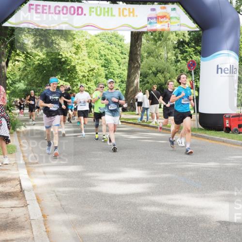 29.06.2025 - hella hamburg halbmarathon MichiJ http://msf.ph/oto/8285523 29.06.2025 10:58:54 Zwischen KM18-KM19 2032, 2531, 2961, 6518, 7941, 8274, 9560, 10443, 12467, 13458, 13951, 14999, 15352, 18320 meine-sportfotos.de