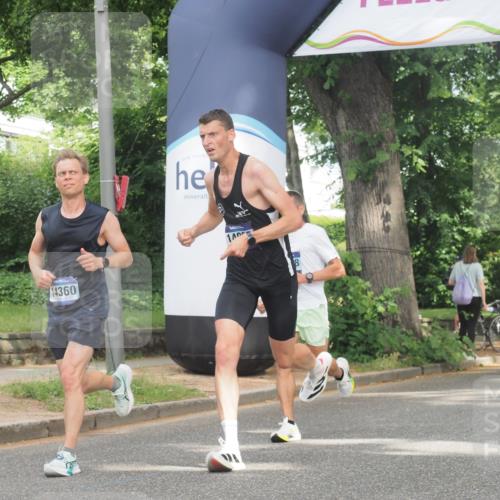 29.06.2025 - hella hamburg halbmarathon KatJ http://msf.ph/oto/8285599 29.06.2025 10:11:31 Zwischen KM18-KM19 6530 meine-sportfotos.de