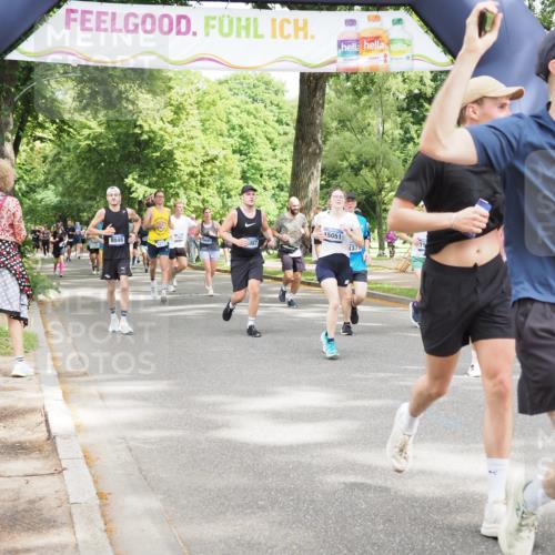 29.06.2025 - hella hamburg halbmarathon MichiJ http://msf.ph/oto/8285816 29.06.2025 10:58:58 Zwischen KM18-KM19 1379, 2032, 2531, 2961, 7941, 8274, 8673, 10442, 10443, 12467, 13212, 13458, 13951, 14999, 15051, 15352 meine-sportfotos.de
