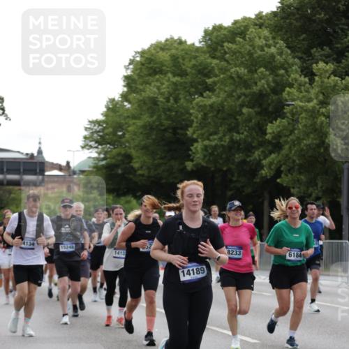 29.06.2025 - hella hamburg halbmarathon Jannik Wohlers http://msf.ph/oto/8285818 29.06.2025 10:35:38 Lombardsbrücke 1008, 1010, 1036, 1183, 1775, 1780, 2352, 2520, 2827, 2870, 3401, 3598, 3699, 3877, 3990, 4326, 4413, 4798, 5666, 6184, 6845, 6896, 7086, 7111, 7275, 8356, 8581, 8947, 9432, 9744, 10047, 10577, 11010, 11187, 11198, 11979, 12342, 12430, 12660, 12661, 13492, 13600, 13602, 13679, 14134, 14189, 14249, 14251, 14955, 15075, 15078, 15248, 15281, 15370, 15587, 15612, 15617, 15618, 15827, 15830, 15876, 16570, 16571, 17635, 18541 meine-sportfotos.de