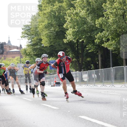 29.06.2025 - hella hamburg halbmarathon Jannik Wohlers http://msf.ph/oto/8285821 29.06.2025 08:53:23 Lombardsbrücke  meine-sportfotos.de