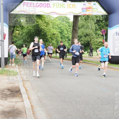 29.06.2025 - hella hamburg halbmarathon MichiJ http://msf.ph/oto/8285842 29.06.2025 10:32:56 Zwischen KM18-KM19 1520, 6575, 8218, 10064, 10313, 12154, 13123, 13996, 14351, 15334, 15666, 16316, 17381, 18513, 18806, 19116 meine-sportfotos.de