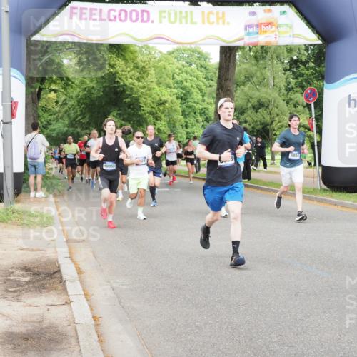 29.06.2025 - hella hamburg halbmarathon MichiJ http://msf.ph/oto/8286375 29.06.2025 10:33:06 Zwischen KM18-KM19 1600, 4915, 5884, 8928, 10596, 16506, 16689, 18185, 18631 meine-sportfotos.de