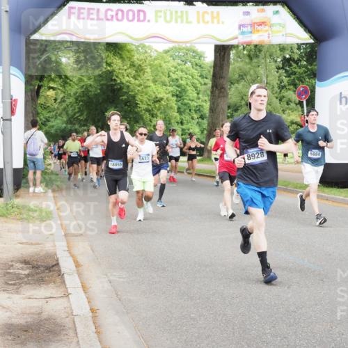 29.06.2025 - hella hamburg halbmarathon MichiJ http://msf.ph/oto/8286422 29.06.2025 10:33:06 Zwischen KM18-KM19 1600, 4915, 5884, 8928, 10596, 16506, 16689, 18185, 18631 meine-sportfotos.de