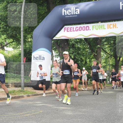 29.06.2025 - hella hamburg halbmarathon KatJ http://msf.ph/oto/8286516 29.06.2025 10:41:28 Zwischen KM18-KM19 1496, 1628, 2561, 7129, 7395, 8285, 8316, 8449 meine-sportfotos.de