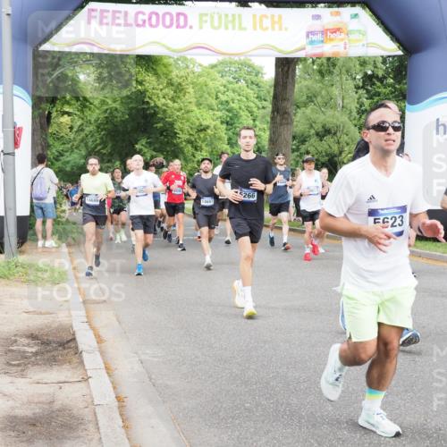 29.06.2025 - hella hamburg halbmarathon MichiJ http://msf.ph/oto/8286579 29.06.2025 10:33:08 Zwischen KM18-KM19 1171, 2970, 3056, 4915, 5623, 5884, 6266, 7325, 8928, 10596, 14686, 14687, 16506, 16689, 18055, 18185, 18631 meine-sportfotos.de