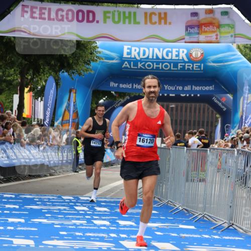 29.06.2025 - hella hamburg halbmarathon Strokosch-Dieckow http://msf.ph/oto/8286588 29.06.2025 10:21:04 Ziel 6530, 14717, 16120 meine-sportfotos.de