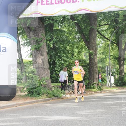 29.06.2025 - hella hamburg halbmarathon KatJ http://msf.ph/oto/8286619 29.06.2025 10:11:42 Zwischen KM18-KM19  meine-sportfotos.de