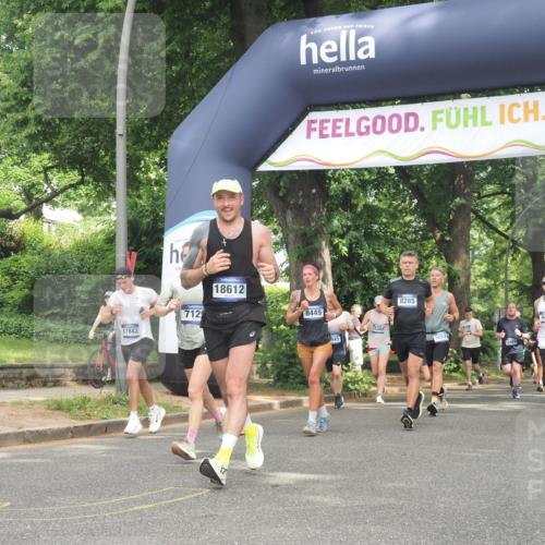 29.06.2025 - hella hamburg halbmarathon KatJ http://msf.ph/oto/8286704 29.06.2025 10:41:29 Zwischen KM18-KM19 1496, 1628, 2561, 4419, 7129, 7395, 8285, 8316, 8449 meine-sportfotos.de