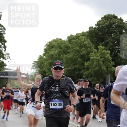 29.06.2025 - hella hamburg halbmarathon Jannik Wohlers http://msf.ph/oto/8286758 29.06.2025 10:35:43 Lombardsbrücke 1008, 1010, 1036, 1183, 1775, 1780, 1835, 2520, 2870, 3401, 3699, 3741, 3877, 4245, 4326, 4413, 4798, 4937, 5666, 6092, 6093, 6184, 6417, 6896, 7086, 7111, 7140, 7275, 7575, 7576, 8356, 8581, 8947, 9978, 10047, 10577, 11010, 11187, 11198, 11979, 12342, 12660, 12661, 13422, 13492, 13600, 13602, 13679, 14134, 14189, 14249, 14251, 14955, 15075, 15078, 15248, 15281, 15370, 15587, 15612, 15617, 15618, 15676, 15677, 15827, 15830, 15876, 16570, 16571, 17635 meine-sportfotos.de