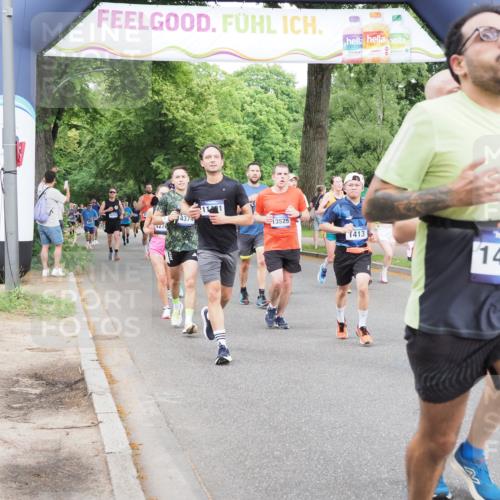 29.06.2025 - hella hamburg halbmarathon MichiJ http://msf.ph/oto/8286985 29.06.2025 10:33:11 Zwischen KM18-KM19 1171, 1413, 2890, 2970, 3056, 3917, 4915, 5623, 5884, 6266, 7325, 7843, 8928, 10596, 11491, 14464, 14686, 14687, 15760, 16506, 16685, 18055, 18407, 18718 meine-sportfotos.de