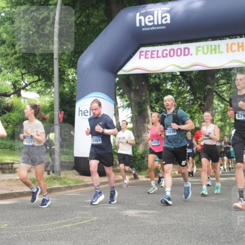 29.06.2025 - hella hamburg halbmarathon KatJ http://msf.ph/oto/8287139 29.06.2025 10:41:33 Zwischen KM18-KM19 1410, 2561, 3945, 4419, 6260, 7129, 7973, 8285, 8449 meine-sportfotos.de
